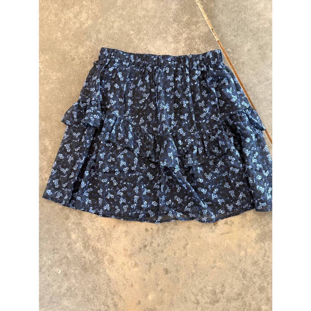 NEW CREAMIE girl's flower dobby skirt in black